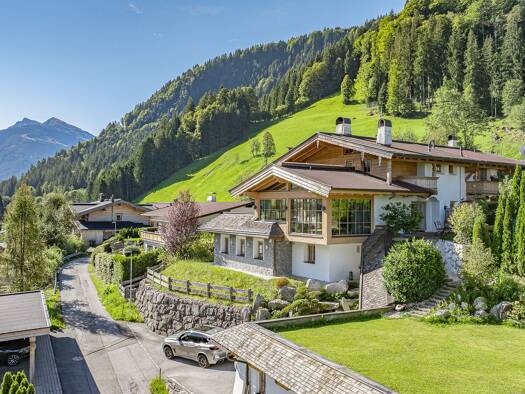 Einfamilienhaus zum Kauf 3.200.000 € 5 Zimmer 250 m² 828 m² Grundstück Kitzbühel 6370