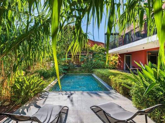 Einfamilienhaus zum Kauf 1.600.000 € 6 Zimmer 151 m² 1.080 m² Grundstück EZE 06360