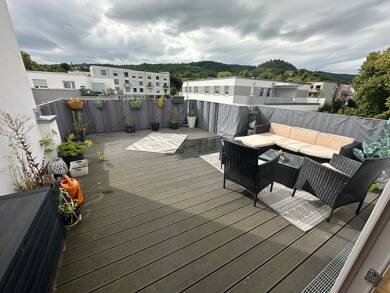 Wohnung zur Miete 1.185 € 2 Zimmer 90 m² Geschoss 3/3 frei ab 15.08.2025 Zwätzen Jena 07743