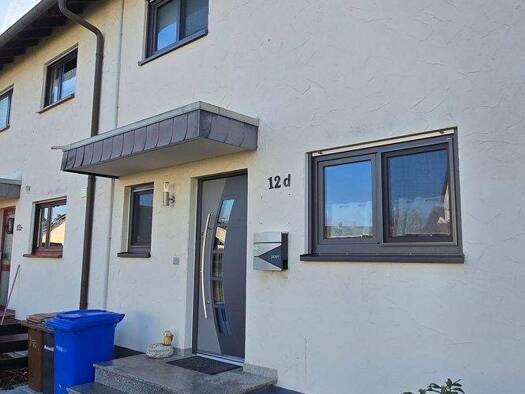 Reihenmittelhaus zum Kauf provisionsfrei 590.000 € 5 Zimmer 135 m² 156 m² Grundstück Großwelzheim Karlstein am Main 63791