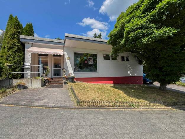 Laden zum Kauf 1.313 € 95,2 m² Verkaufsfläche Lennep Remscheid 42897