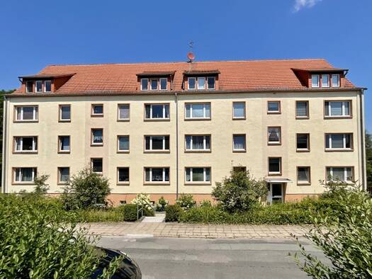 Mehrfamilienhaus zum Kauf 530.000 € 48 Zimmer 895 m² 3.166 m² Grundstück frei ab 01.10.2026 Dobitschen 04626