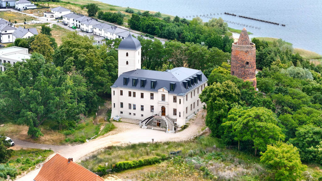 Wohnung zur Miete 1.685 € 3 Zimmer 129,2 m² Neu Pouch 2 Pouch Muldestausee/ Pouch 06774