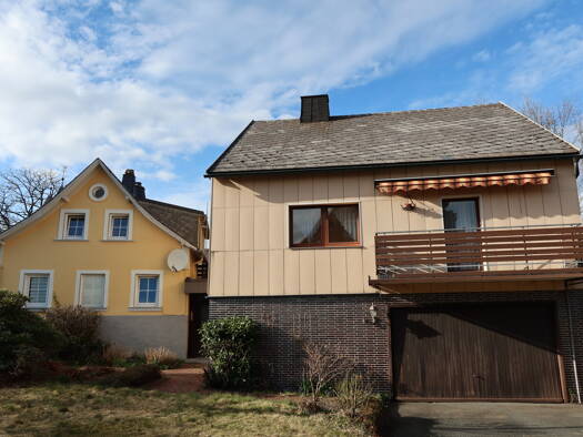 Mehrfamilienhaus zum Kauf 130.000 € 10 Zimmer 216,8 m² 900 m² Grundstück Zell 95239