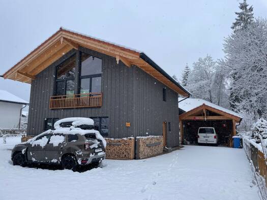 Einfamilienhaus zur Miete 2.800 € 3 Zimmer 130 m² frei ab sofort Miesbach 83714