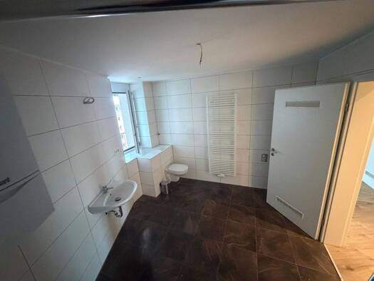 Wohnung zur Miete 1.200 € 4 Zimmer 103 m² 4. Geschoss frei ab sofort Wallensteinstraße 34 Großreuth b Schweinau Nürnberg 90431