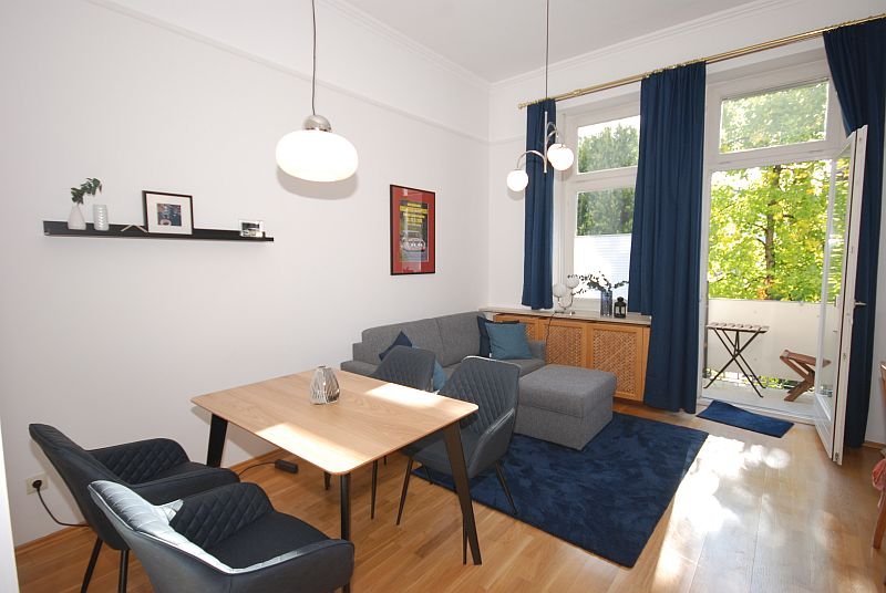 Apartment zur Miete Wohnen auf Zeit 1.100 € 2 Zimmer 49 m²<br/>Wohnfläche 15.03.2025<br/>Verfügbarkeit Mackstraße 1 Bad Reichenhall Bad Reichenhall 83435