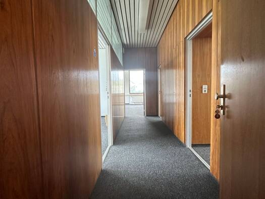 Bürofläche zur Miete 9 € 1 Zimmer 131 m² Bürofläche Dinkelsbühl 91550