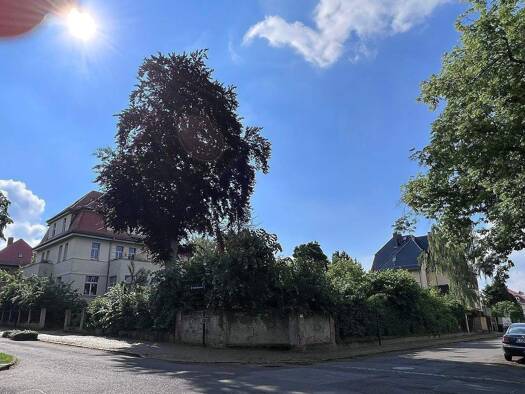 Grundstück zum Kauf provisionsfrei 1.500.000 € 1.075 m² Grundstück Baugenehmigung vorhanden Markkleeberg 04416