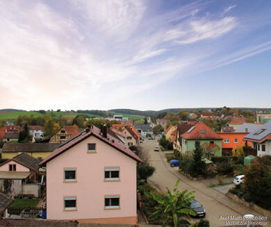 Mehrfamilienhaus zum Kauf 350.000 € 9 Zimmer 162 m² 508 m² Grundstück Berwanger Weg 20 Ittlingen 74930