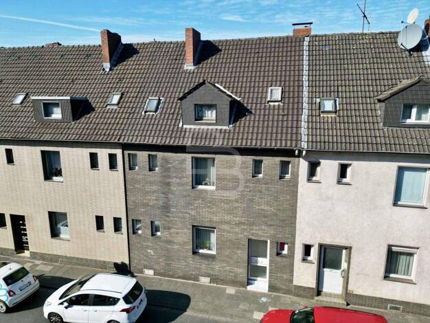 Reihenmittelhaus zum Kauf 599.000 € 4 Zimmer 120 m² 249 m² Grundstück frei ab 01.01.2026 Mauenheim Köln 50739