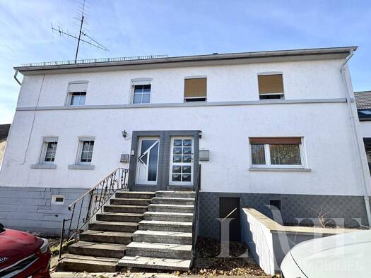 Doppelhaushälfte zum Kauf 149.000 € 4 Zimmer 120 m² 330 m² Grundstück Höheinöd 66989