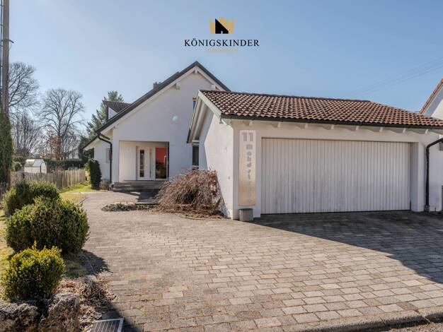 Einfamilienhaus zum Kauf 685.000 € 5,5 Zimmer 168 m² 923 m² Grundstück Hülben 72584