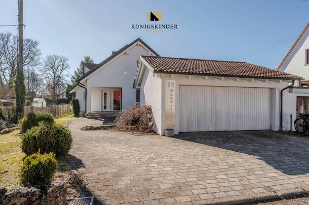 Einfamilienhaus zum Kauf 685.000 € 5,5 Zimmer 168 m² 923 m² Grundstück Hülben 72584