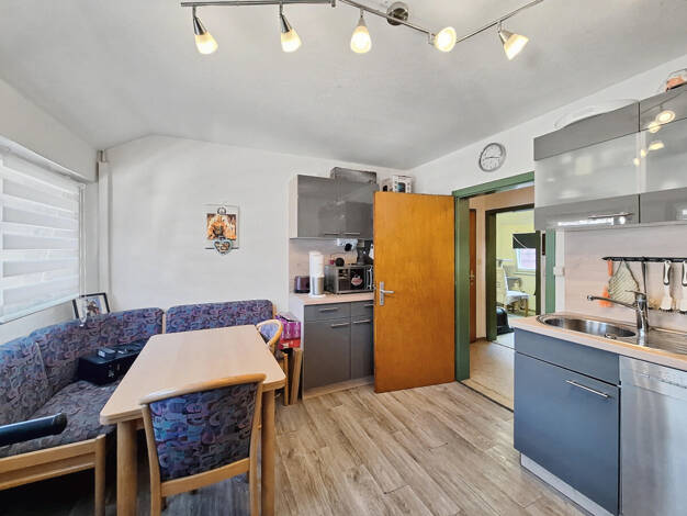 Haus zum Kauf 229.000 € 10 Zimmer 127,2 m² 102 m² Grundstück Velden 91235