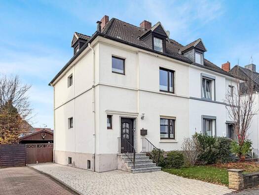Doppelhaushälfte zum Kauf 215.000 € 7 Zimmer 122,8 m² 422 m² Grundstück Innenstadt Minden 32425