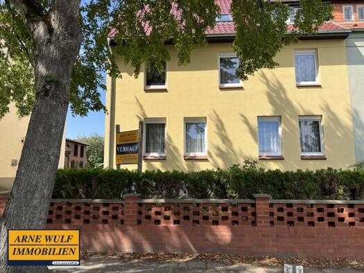 Doppelhaushälfte zum Kauf 189.000 € 7 Zimmer 155 m² 900 m² Grundstück Lübz Lübz 19386