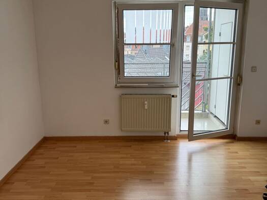 Wohnung zur Miete 380 € 1 Zimmer 27 m² frei ab 01.02.2026 Glockenhof Nürnberg 90478