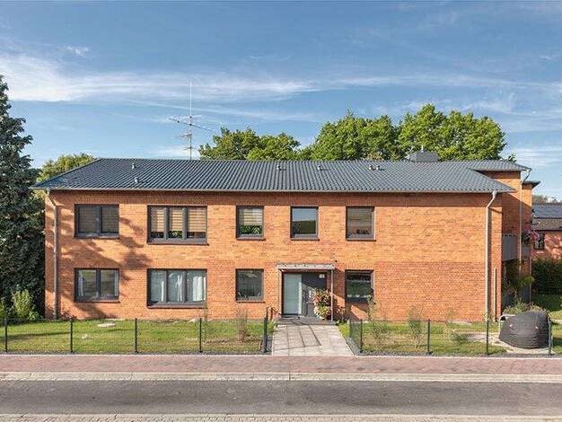 Mehrfamilienhaus zum Kauf als Kapitalanlage geeignet 1.200.000 € 598 m² 1.100 m² Grundstück Stelle Stelle 21435