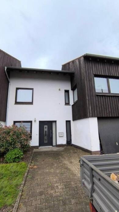Haus zum Kauf 380.000 € 8 Zimmer 180 m² 360 m² Grundstück frei ab sofort Bruchmühlbach Bruchmühlbach-Miesau 66892