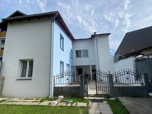Reihenmittelhaus zum Kauf 360.000 € 9 Zimmer 235 m² 456 m² Grundstück Uttendorf 5261