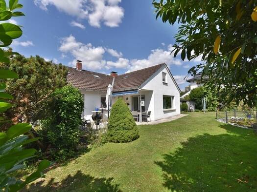 Einfamilienhaus zum Kauf 344.000 € 5 Zimmer 112 m² 587 m² Grundstück Bad Sassendorf Bad Sassendorf 59505