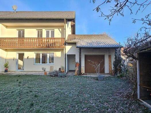 Doppelhaushälfte zum Kauf 525.000 € 5 Zimmer 118 m² 380 m² Grundstück Herzog Straße 21 Langenpreising 85465