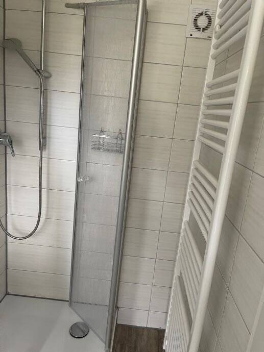 WUNDERSCHÖN GEPFLEGTE 1-ZIMMER WOHNUNG IN NÜRNBERG - KATZWANG, WLAN INKLUSIVE! – Am Hammer 10, 90455 Nürnberg – Vorschaubild 6
