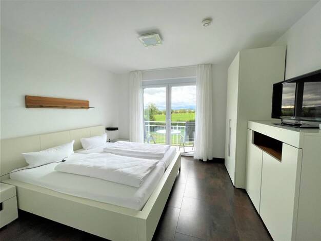 Wohnanlage zum Kauf als Kapitalanlage geeignet 158.000 € 2 Zimmer 53,6 m² Hertingen Bad Bellingen 79415