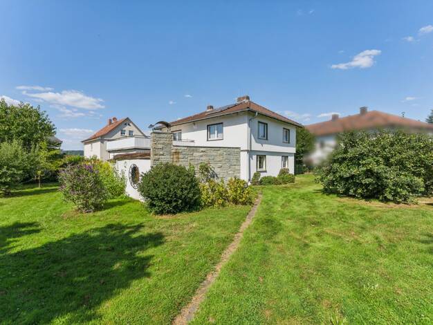 Einfamilienhaus zum Kauf 474.000 € 7 Zimmer 202,5 m² 1.238 m² Grundstück Eschwege 37269