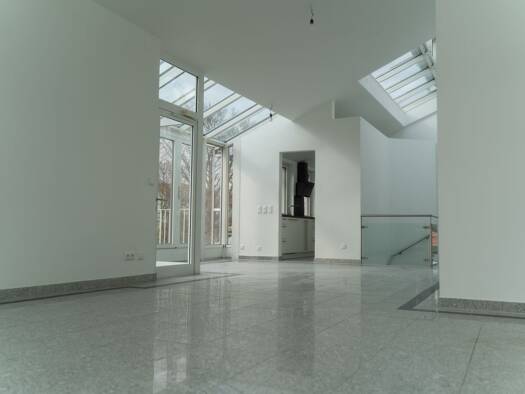 Penthouse zur Miete 2.600 € 3 Zimmer 128,5 m² 3. Geschoss frei ab sofort München 80687