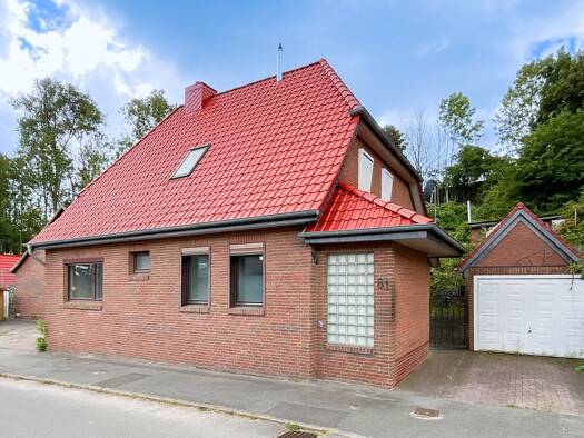 Mehrfamilienhaus zum Kauf 219.000 € 5 Zimmer 145,3 m² 918 m² Grundstück Bad Segeberg 23795