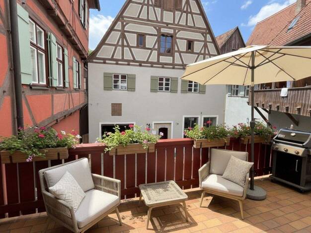 Wohnung zur Miete 990 € 3,5 Zimmer 105 m² 1. Geschoss Segringer Str. 9 Dinkelsbühl 91550