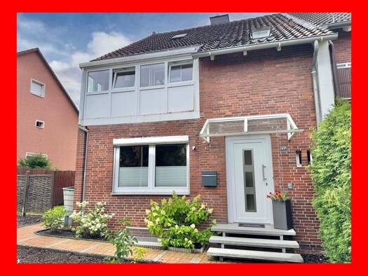 Einfamilienhaus zum Kauf 249.000 € 6 Zimmer 116 m² 402 m² Grundstück frei ab 01.01.2027 Marienburger Höhe Hildesheim 31141