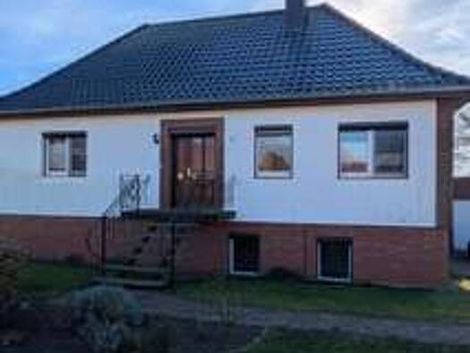 Einfamilienhaus zum Kauf 199.900 € 1 Zimmer 180 m² 1.100 m² Grundstück Dahmen Dahmen 17166