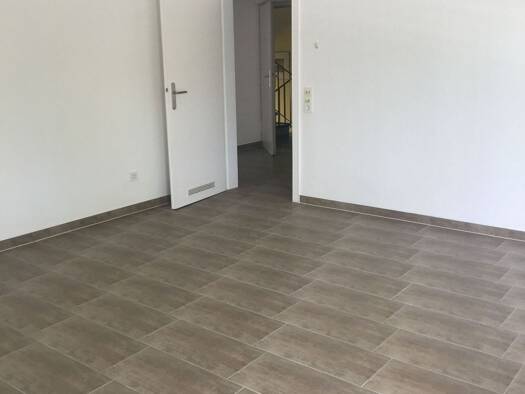 Wohnung zur Miete 1.050 € 3 Zimmer 77,4 m² Geschoss 3/5 frei ab sofort Kaiserstraße 111 A Offenbach am Main 63065
