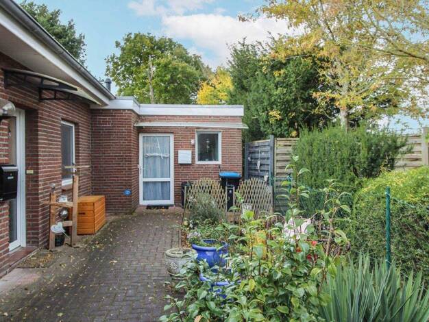 Reihenendhaus zum Kauf 159.000 € 2 Zimmer 57,2 m² 500,2 m² Grundstück frei ab 01.02.2026 Westrhauderfehn Rhauderfehn 26817