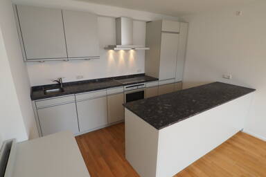 Wohnung zur Miete 1.390 € 1 Zimmer 70 m² Geschoss 2/3 Untere Hauptstraße 9 Eching Eching 85386
