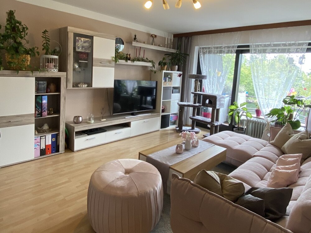 Wohnung zum Kauf 325.000 € 2 Zimmer 56 m²<br/>Wohnfläche 3.<br/>Geschoss Gröbenzell 82194