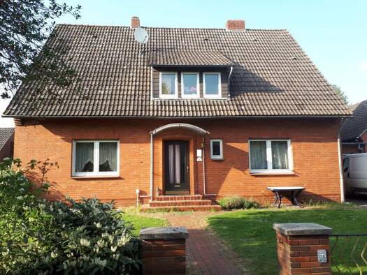 Haus zum Kauf 130.000 € 8 Zimmer 170 m² 1.265 m² Grundstück Varrel Varrel 27259