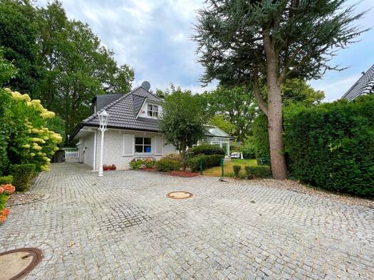 Mehrfamilienhaus zur Versteigerung 1.450.000 € 9 Zimmer 276 m² 900 m² Grundstück Lemsahl-Mellingstedt Hamburg 22397