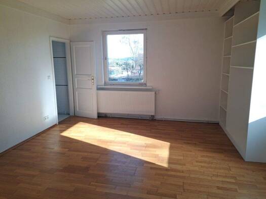Wohnung zur Miete 700 € 4 Zimmer 104 m² Villingen Villingen-Schwenningen - Zollhaus 78052