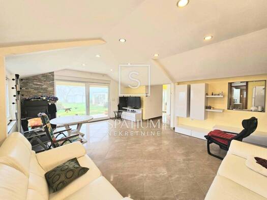 Einfamilienhaus zum Kauf 290.000 € 2 Zimmer 103 m² Muntić, Ližnjan Ližnjan 52204