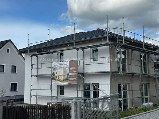 Doppelhaushälfte zum Kauf - Erstbezug provisionsfrei 549.000 € 5 Zimmer 157 m² 350 m² Grundstück Sankt-Georg-Straße 2 Burglengenfeld 93133