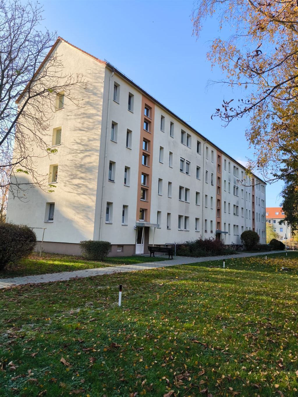 Wohnung zur Miete 390 € 2 Zimmer 46 m²<br/>Wohnfläche 2.<br/>Geschoss ab sofort<br/>Verfügbarkeit Hauptstr. 342 Markkleeberg Markkleeberg 04416