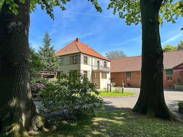 Einfamilienhaus zum Kauf 835.000 € 8 Zimmer 220 m² 4.000 m² Grundstück Bokeloh Wunstorf 31515