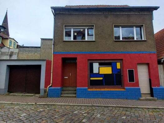 Stadthaus zum Kauf 47.000 € 4,5 Zimmer 97 m² 147 m² Grundstück Pritzwalk 16928