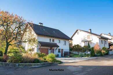 Einfamilienhaus zum Kauf 134.800 € 4 Zimmer 92 m² 879 m² Grundstück Gemünden Gemünden a. Main 97737