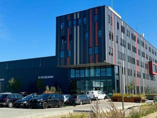 Bürofläche zur Miete - Erstbezug provisionsfrei 9,50 € 2.172 m² Bürofläche teilbar von 724 m² bis 2.172 m² Veddel Hamburg 20539