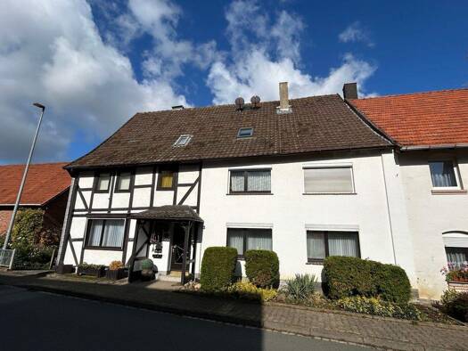 Einfamilienhaus zum Kauf 75.000 € 10 Zimmer 220 m² 1.089 m² Grundstück Herlinghausen Warburg / Herlinghausen 34414